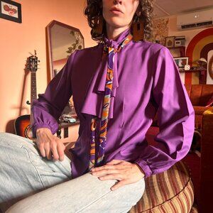 1970s vintage purple bishop sleeve groovy print neck tie button up - frm Tamco!